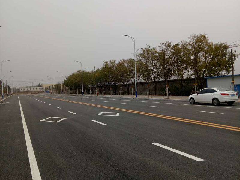 宋元瓷規(guī)劃二路道路、綠化及配套設(shè)施實景圖